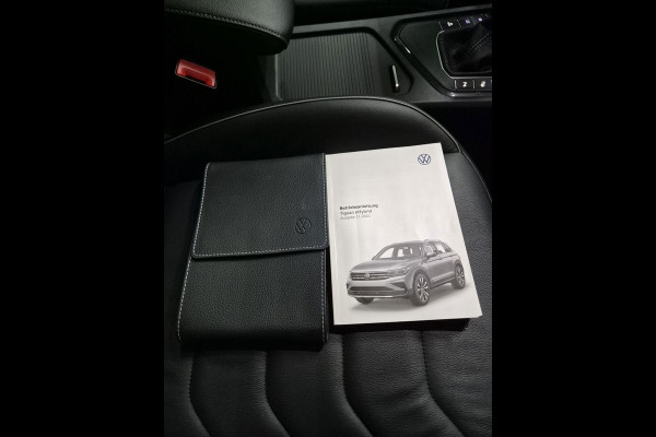 Volkswagen Tiguan 1.4 TSI eHybrid R-Line Business+ | Navi | Clima | Pano | Camera | Stoelverwarming |