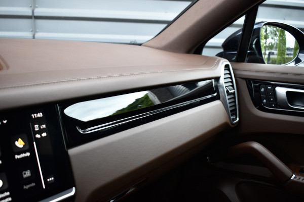 Porsche Cayenne Coupé 3.0 E-Hybrid 462pk Platinum Edition SportDesign | Panorama | Bose | Trekhaak elektr. | Stoelventilatie | 21'' Wielen |