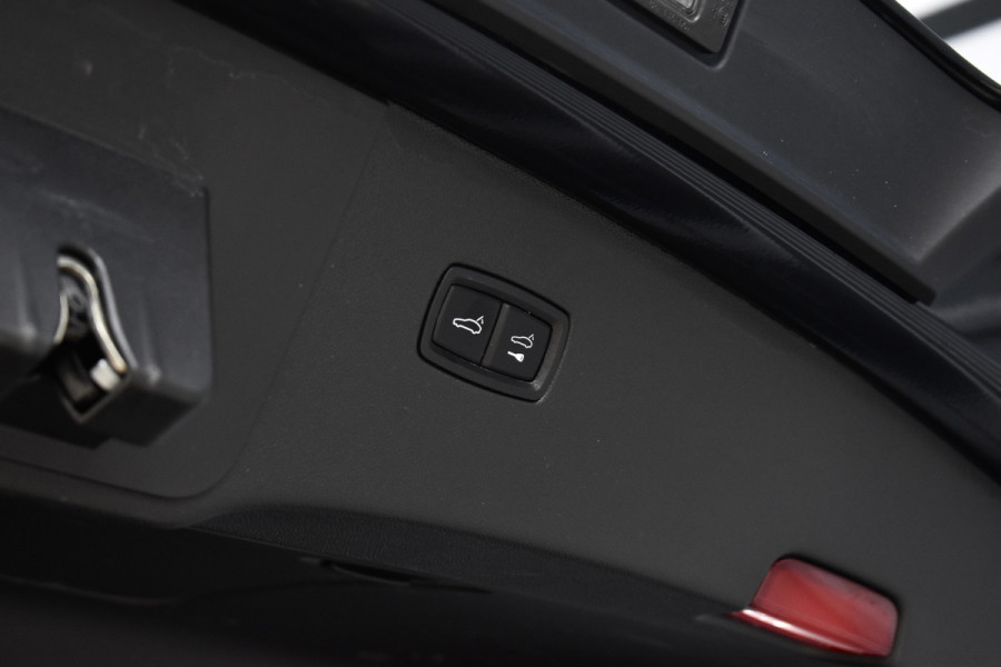 Porsche Cayenne Coupé 3.0 E-Hybrid 462pk Platinum Edition SportDesign | Panorama | Bose | Trekhaak elektr. | Stoelventilatie | 21'' Wielen |