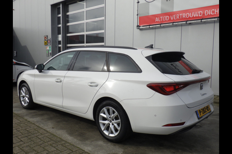 Seat Leon Sportstourer 1.0 eTSI Hybrid Style Business Intense, AUT, Camera, Cruise!