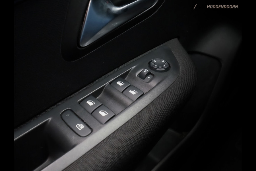 Peugeot 208 1.2 PureTech Active Pack Luxe (APPLE CARPLAY,CRUISE,PARKEERSENSOREN,LM-VELGEN,COMFORT-STOELEN,LED,TOPCONDITIE)