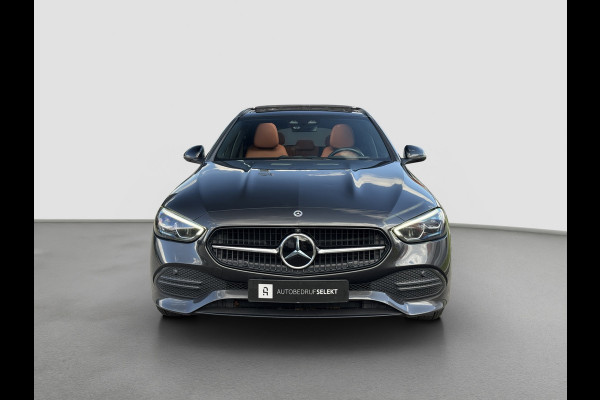 Mercedes-Benz C-Klasse Estate 300 e | Pano | Trekhaak | Distronic | Head-up | 360-camera | Sfeerverlichting | Nightpakket | MBUX