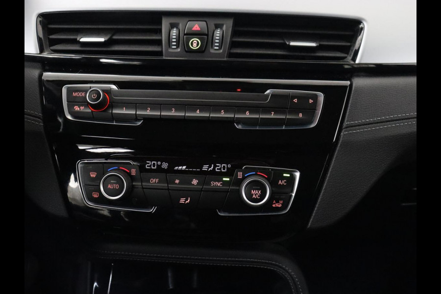 BMW X2 xDrive25e Executive | SOH 88% | Camera | Navigatie | Full LED | Park Assist | Climate control | Bluetooth | Cruise control | 18'' lichtmetalen velgen | PHEV | Plug In
