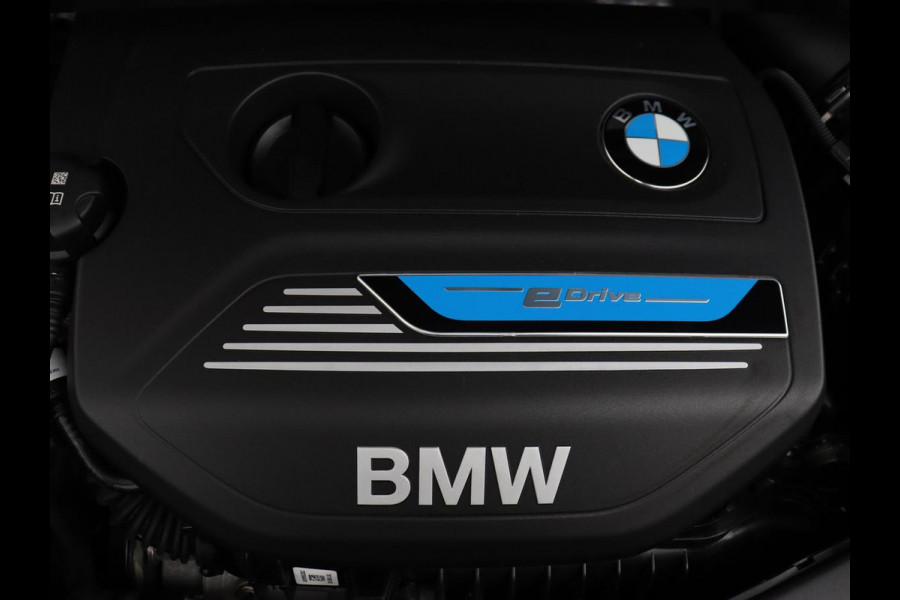 BMW X2 xDrive25e Executive | SOH 88% | Camera | Navigatie | Full LED | Park Assist | Climate control | Bluetooth | Cruise control | 18'' lichtmetalen velgen | PHEV | Plug In