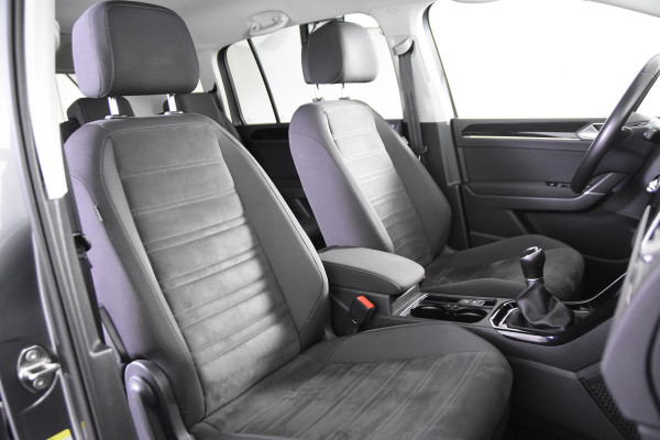 Volkswagen Touran 1.0 TSI Highline *1ste Eigenaar*Leer*Trekhaak*PDC*