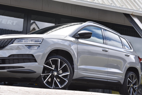 Škoda Karoq 1.5 TSI ACT Sportline | CAMERA | NAP | STOELVERWARMING | APPLE CARPLAY | ANDROID AUTO