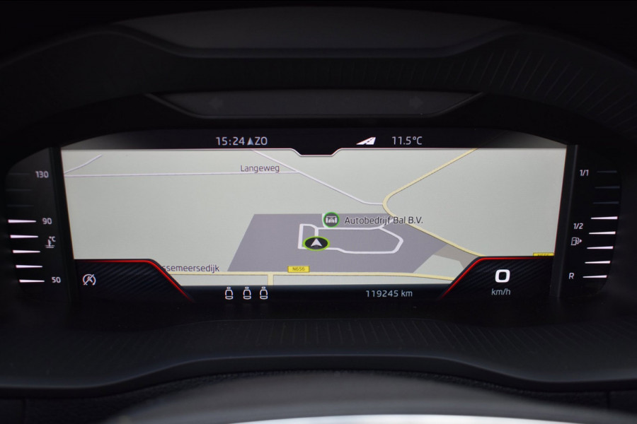 Škoda Karoq 1.5 TSI ACT Sportline | CAMERA | NAP | STOELVERWARMING | APPLE CARPLAY | ANDROID AUTO
