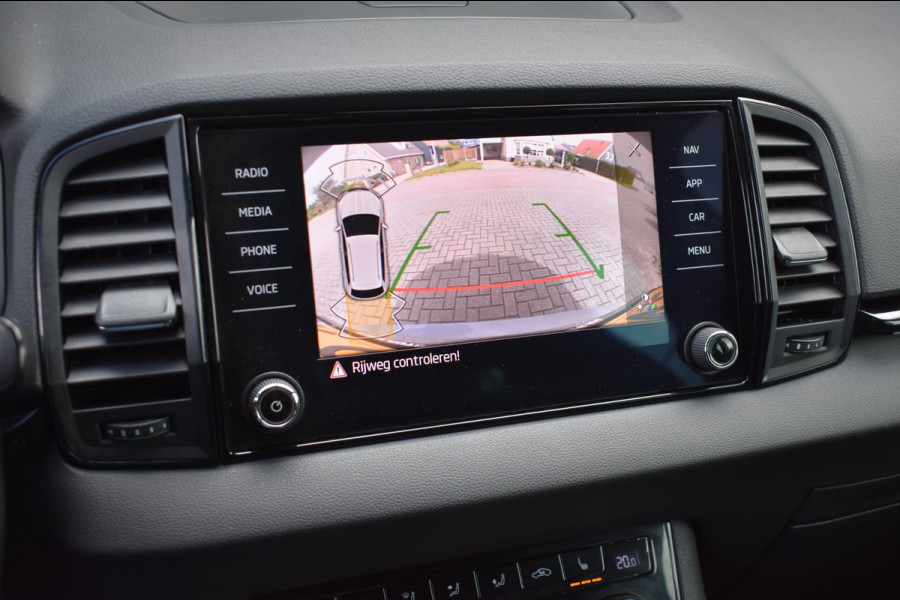 Škoda Karoq 1.5 TSI ACT Sportline | CAMERA | NAP | STOELVERWARMING | APPLE CARPLAY | ANDROID AUTO