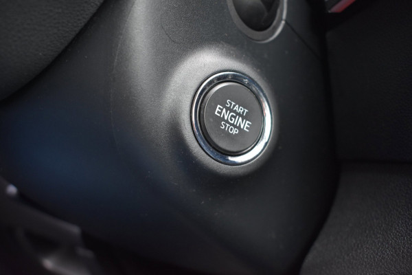 Škoda Karoq 1.5 TSI ACT Sportline | CAMERA | NAP | STOELVERWARMING | APPLE CARPLAY | ANDROID AUTO