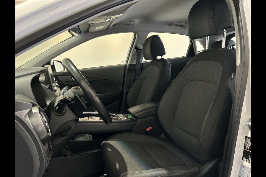 Hyundai Kona EV Comfort 39 kWh - Verwarmde stoelen | Digitaal dashboard | Hill hold functie |