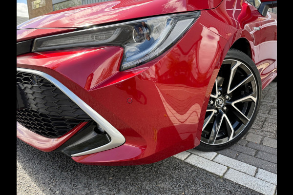 Toyota Corolla Touring Sports 2.0 Hybrid CAM/LMV18/NAVI/LEER