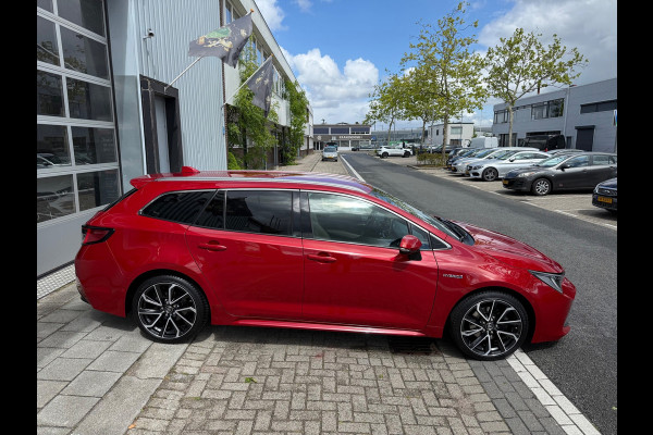 Toyota Corolla Touring Sports 2.0 Hybrid CAM/LMV18/NAVI/LEER