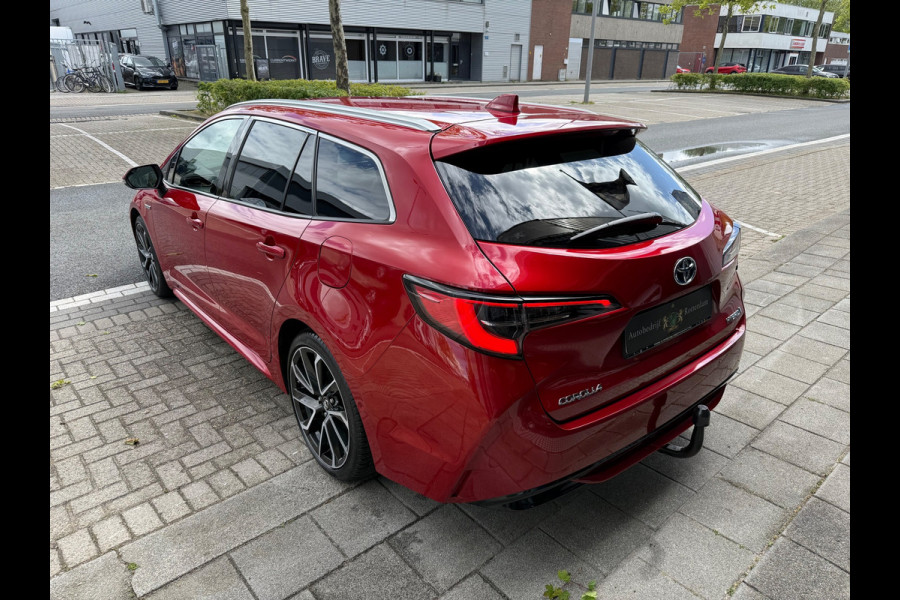 Toyota Corolla Touring Sports 2.0 Hybrid CAM/LMV18/NAVI/LEER