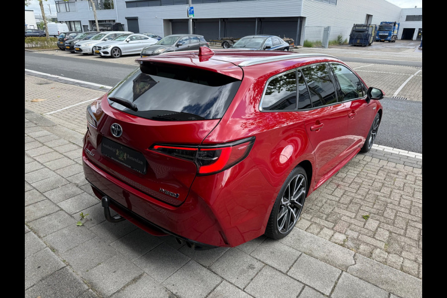Toyota Corolla Touring Sports 2.0 Hybrid CAM/LMV18/NAVI/LEER