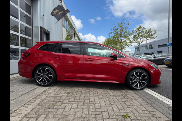 Toyota Corolla Touring Sports 2.0 Hybrid CAM/LMV18/NAVI/LEER