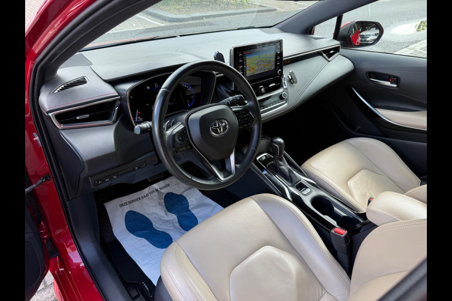 Toyota Corolla Touring Sports 2.0 Hybrid CAM/LMV18/NAVI/LEER