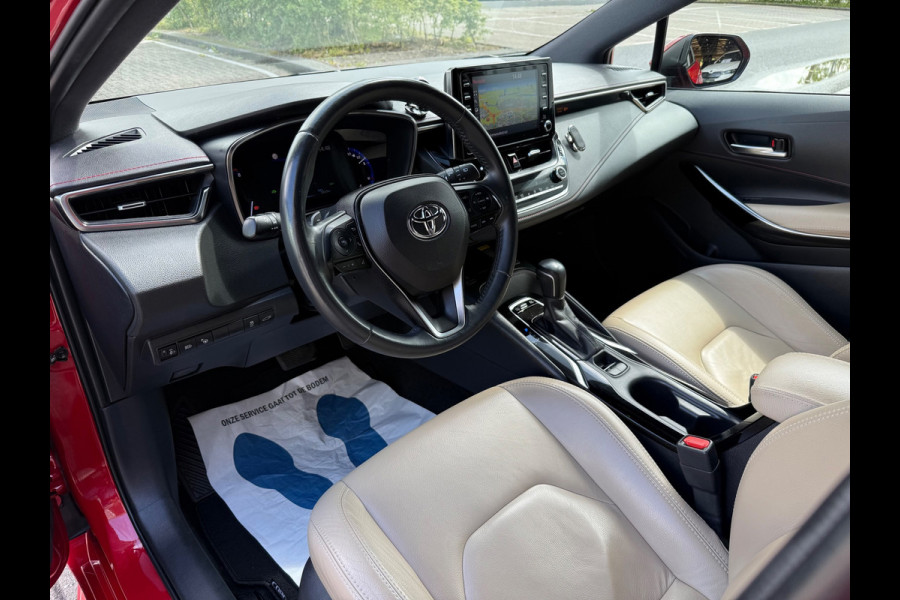Toyota Corolla Touring Sports 2.0 Hybrid CAM/LMV18/NAVI/LEER