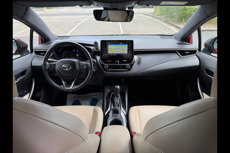 Toyota Corolla Touring Sports 2.0 Hybrid CAM/LMV18/NAVI/LEER