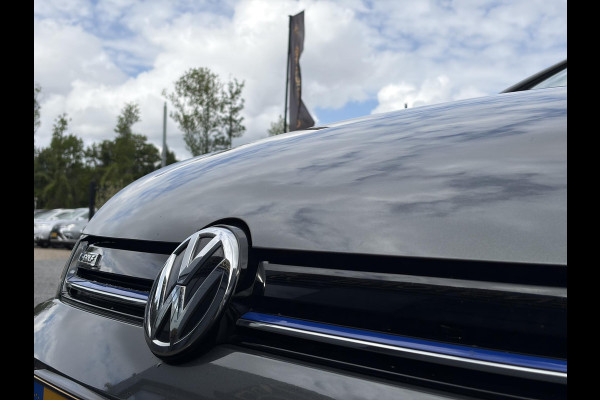 Volkswagen e-Golf e-Golf 1e Eigenaar,SOH % 84.64,Navi,Camera,Draadloos Opladen,Dealer Onderhouden,Clima,Adaptief Cruise,Carplay,Lm velgen,Apk tot 04-2027