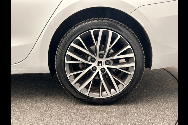 Seat Leon Sportstourer 1.4 TSI eHybrid PHEV Xcellence | Pano/Dak | Virtual/Cockpit | Camera | Stoelverwarming