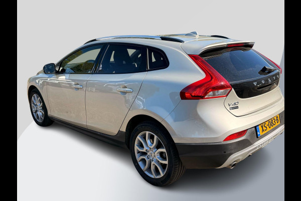 Volvo V40 Cross Country 1.5 T3 Polar+ Luxury | 150pk | Leder interieur | Panoramadak | Navigatie | Stoelverwarming |