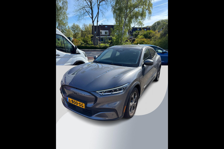Ford Mustang Mach-E Extended RWD 98 kWh | 286pk | Trekhaak | Achteruitrijcamera | Navigatie | Winterpack |