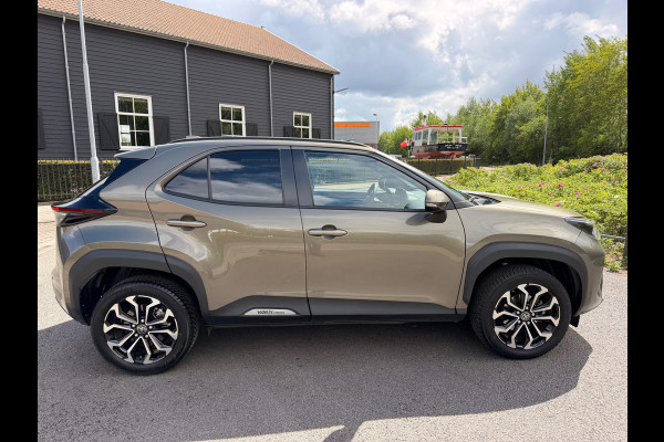 Toyota Yaris Cross 1.5 Hybrid Dynamic | Navigatie | Apple CarPlay/Android auto | Achteruitrijcamera