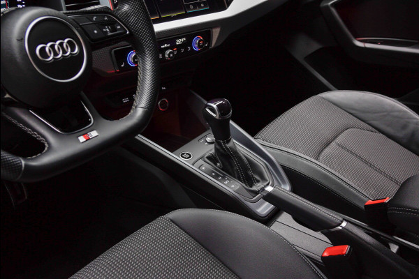Audi A1 Sportback 40 TFSI S- Line Leder Camera Navi Virtual Climate Sonos PDC LM velgen Stoelverwarming Carplay BTW auto