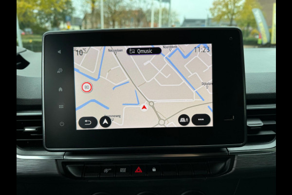 Renault Kangoo TCe 130 EDC Equilibre Navi / P-sensoren / Cruise control / Trekhaak / Dakrails