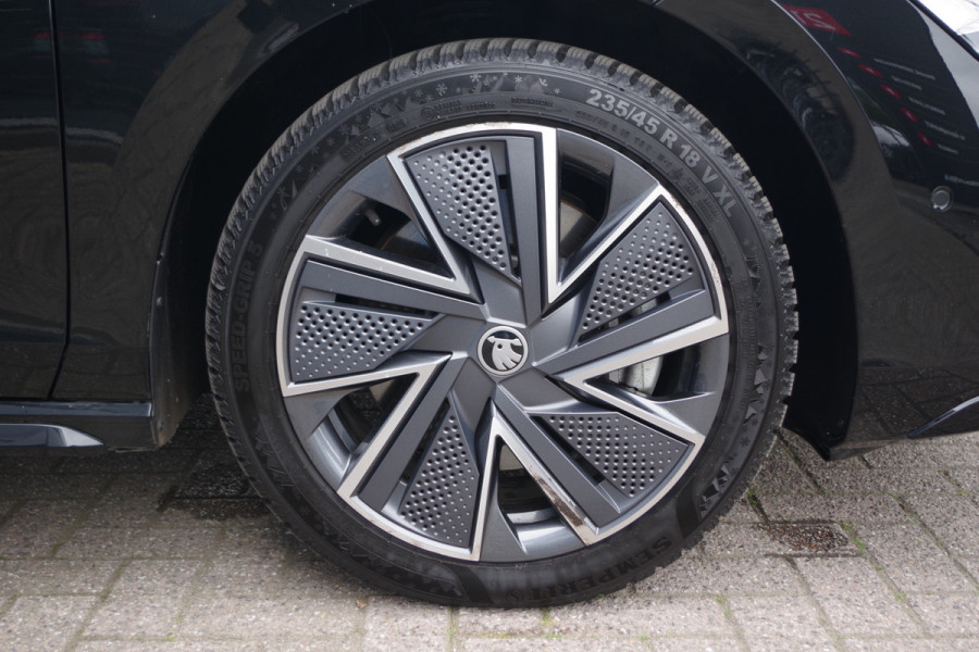 Škoda Superb Combi 1.5 TSI PHEV 204 PK Sportline, Panoramadak, Trekhaak, Head-Up Display