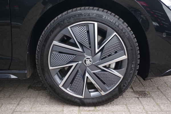 Škoda Superb Combi 1.5 TSI PHEV 204 PK Sportline, Panoramadak, Trekhaak, Head-Up Display