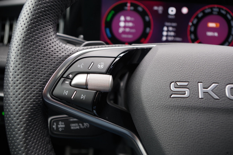 Škoda Superb Combi 1.5 TSI PHEV 204 PK Sportline, Panoramadak, Trekhaak, Head-Up Display