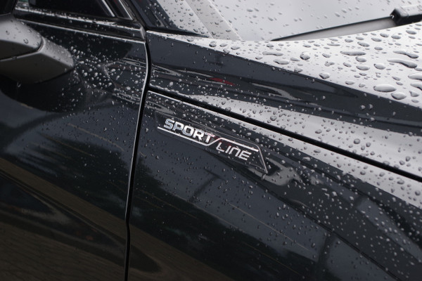 Škoda Superb Combi 1.5 TSI PHEV 204 PK Sportline, Panoramadak, Trekhaak, Head-Up Display