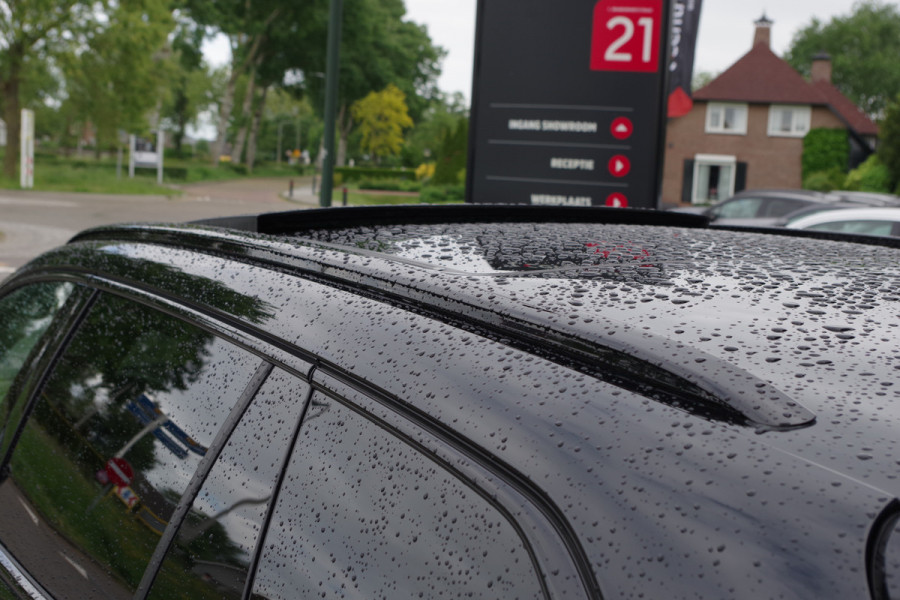 Škoda Superb Combi 1.5 TSI PHEV 204 PK Sportline, Panoramadak, Trekhaak, Head-Up Display