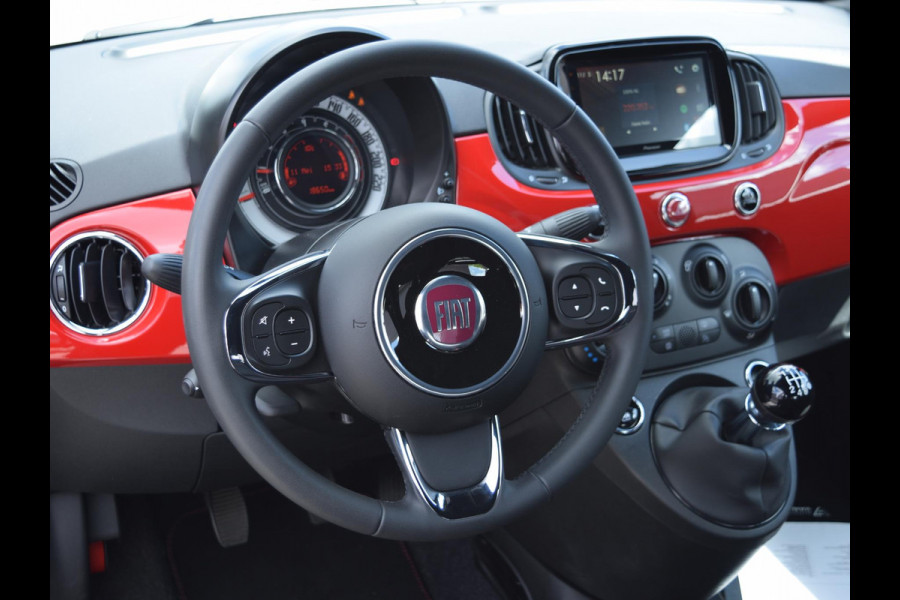 Fiat 500C 1.0 Hybrid RED CABRIO | CAMERA | AIRCO | LICHTMETALEN VELGEN | 18.646 km!