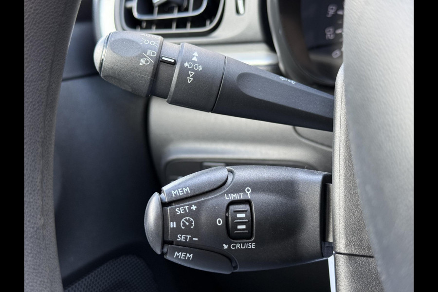 Citroën C3 1.2 PureTech Feel Edition Navi|Carplay|D-riem vv in 2023|Trekhaak|PDC|Clima|Cruise|N.A.P|APK tot 09-2026