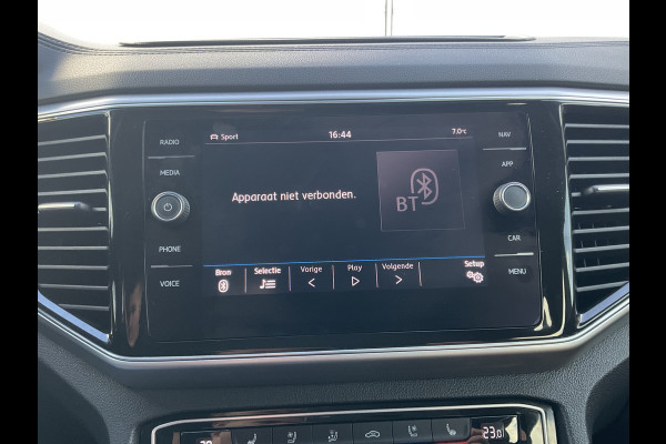 Volkswagen TERAMONT 7-Peroons 3.6 VR6 277pk 7-Pers Pano Memory Stoelverw+Ventilatie 360° Leer BOMVOL!
