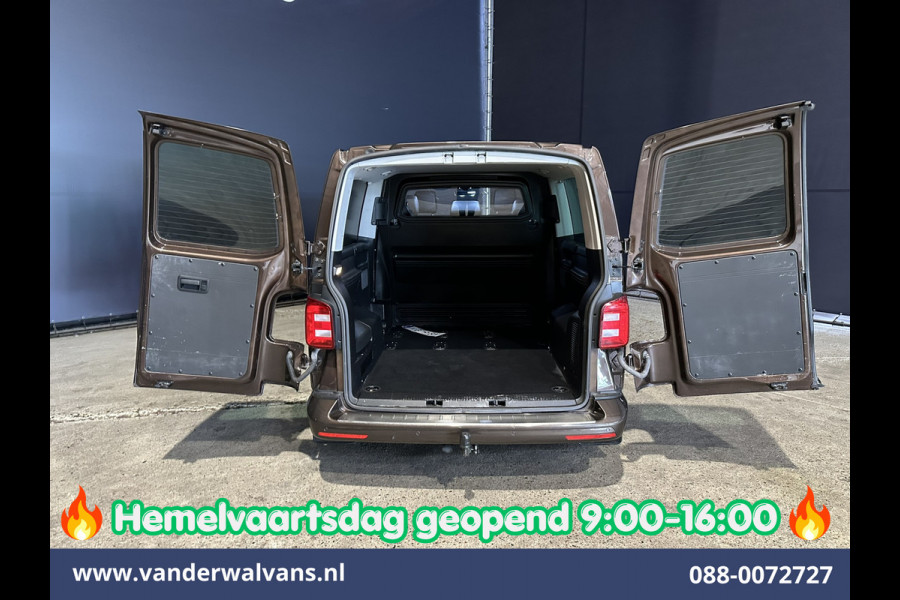 Volkswagen Transporter 2.0 TDI 204pk Automaat L2H1 Dubbele cabine Euro6 Airco | 2x Zijdeur | Leder | Navigatie | Camera | LED | Trekhaak | LM Velgen |  Cruisecontrol, Android Auto, Stoelverwarming, Verwarmde Voorruit, Parkeersensoren, panoramadak, 5-zits