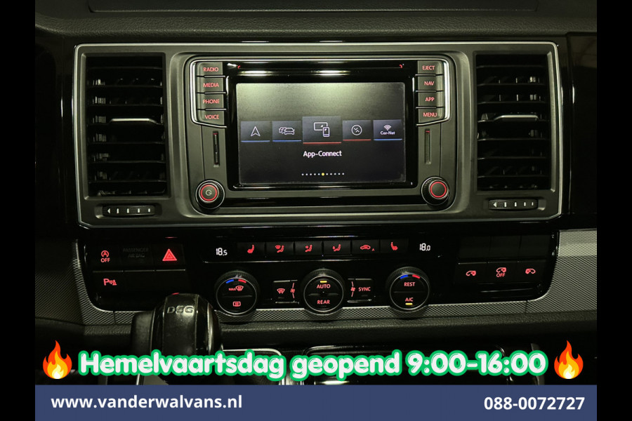 Volkswagen Transporter 2.0 TDI 204pk Automaat L2H1 Dubbele cabine Euro6 Airco | 2x Zijdeur | Leder | Navigatie | Camera | LED | Trekhaak | LM Velgen |  Cruisecontrol, Android Auto, Stoelverwarming, Verwarmde Voorruit, Parkeersensoren, panoramadak, 5-zits