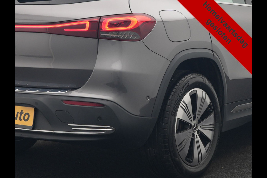 Mercedes-Benz EQA 250 Business Line 66 kWh 191pk Dealer O.H. | Panodak | MBUX Widescreen Navi | Camera | Stoelen & Stuur Verwarmd | Keyless | Blis | Apple Carplay | Sfeerverlichting | Park Assist | Navigatie | DAB | 18''L.M. |