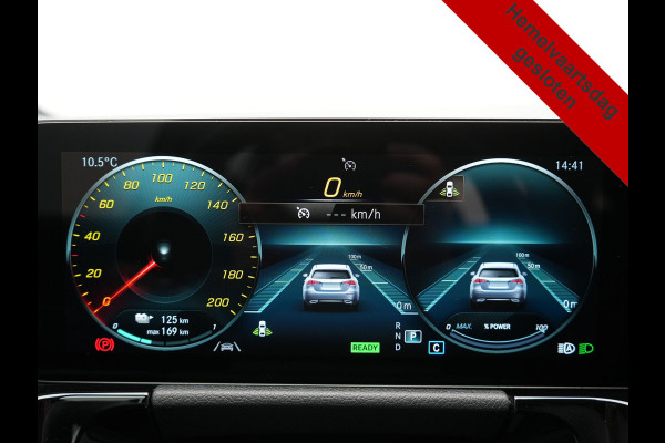 Mercedes-Benz EQA 250 Business Line 66 kWh 191pk Dealer O.H. | Panodak | MBUX Widescreen Navi | Camera | Stoelen & Stuur Verwarmd | Keyless | Blis | Apple Carplay | Sfeerverlichting | Park Assist | Navigatie | DAB | 18''L.M. |
