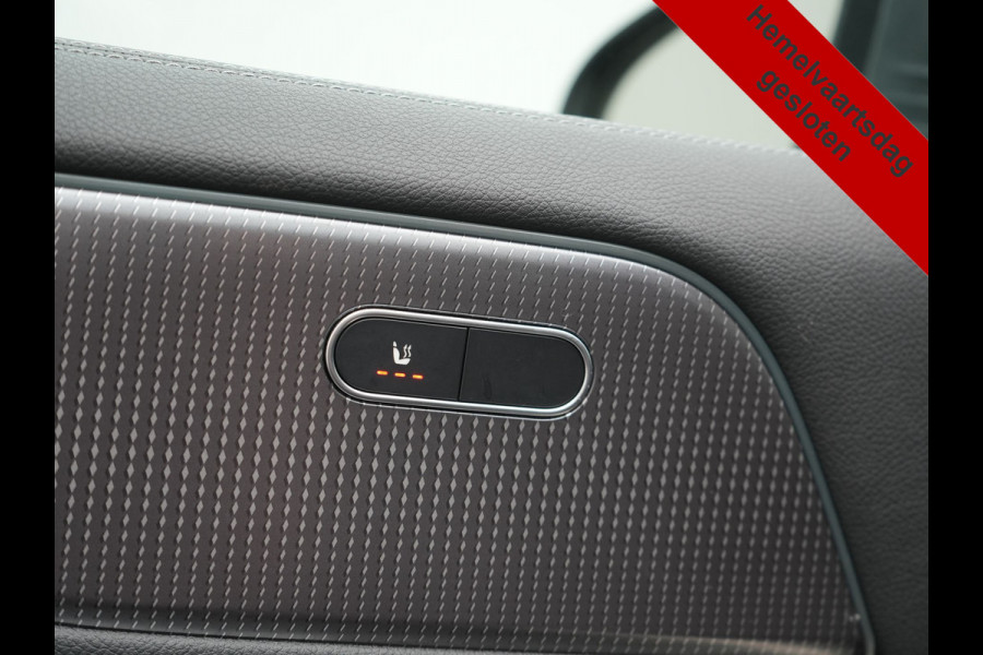 Mercedes-Benz EQA 250 Business Line 66 kWh 191pk Dealer O.H. | Panodak | MBUX Widescreen Navi | Camera | Stoelen & Stuur Verwarmd | Keyless | Blis | Apple Carplay | Sfeerverlichting | Park Assist | Navigatie | DAB | 18''L.M. |