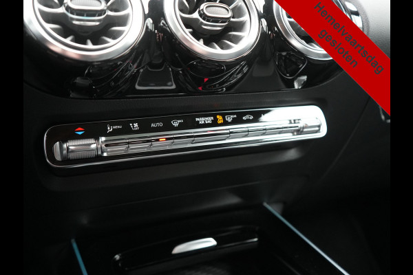 Mercedes-Benz EQA 250 Business Line 66 kWh 191pk Dealer O.H. | Panodak | MBUX Widescreen Navi | Camera | Stoelen & Stuur Verwarmd | Keyless | Blis | Apple Carplay | Sfeerverlichting | Park Assist | Navigatie | DAB | 18''L.M. |