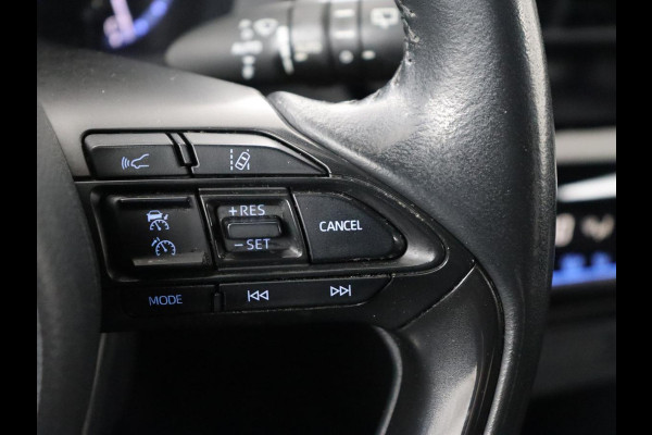 Toyota Yaris Cross 1.5 Hybrid Business Plus | Adaptive cruise | Carplay | Navigatie | Keyless | Full LED | Camera | Climate control | Bluetooth | DAB | Getint glas