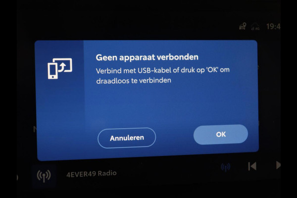 Toyota Yaris Cross 1.5 Hybrid Business Plus | Adaptive cruise | Carplay | Navigatie | Keyless | Full LED | Camera | Climate control | Bluetooth | DAB | Getint glas