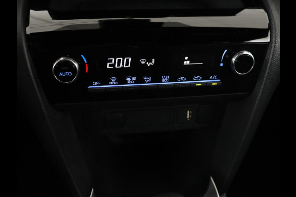 Toyota Yaris Cross 1.5 Hybrid Business Plus | Adaptive cruise | Carplay | Navigatie | Keyless | Full LED | Camera | Climate control | Bluetooth | DAB | Getint glas