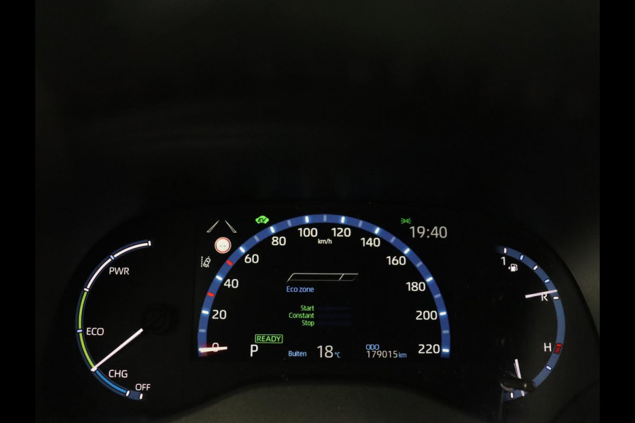 Toyota Yaris Cross 1.5 Hybrid Business Plus | Adaptive cruise | Carplay | Navigatie | Keyless | Full LED | Camera | Climate control | Bluetooth | DAB | Getint glas