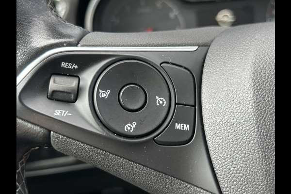 Opel Grandland X BWJ 2020 | 1.2T 131PK Bus Executive | TREKHAAK | CLIMA | CARPLAY | NAVIGATIE | PDC 2X | LICHTMETAAL |