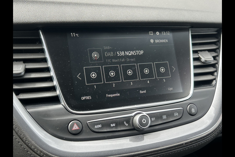 Opel Grandland X BWJ 2020 | 1.2T 131PK Bus Executive | TREKHAAK | CLIMA | CARPLAY | NAVIGATIE | PDC 2X | LICHTMETAAL |