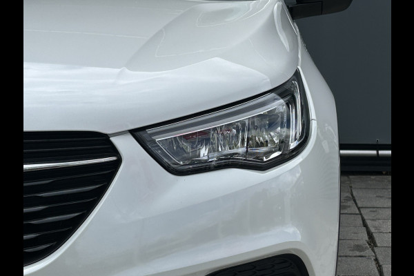 Opel Grandland X BWJ 2020 | 1.2T 131PK Bus Executive | TREKHAAK | CLIMA | CARPLAY | NAVIGATIE | PDC 2X | LICHTMETAAL |